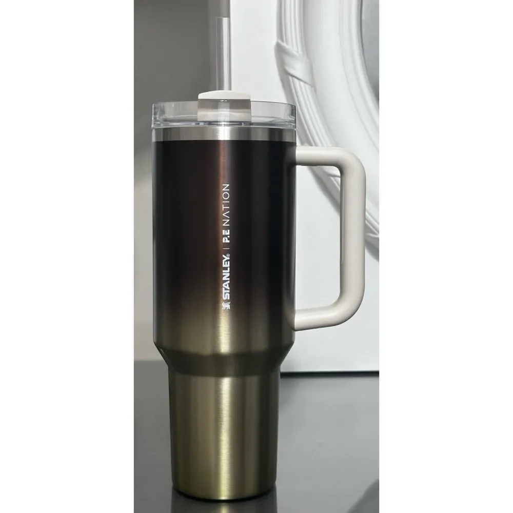 Stanley x P.E. Nation LIMITED EDITION 2024 Australia Exclusive 40oz Tumbler‎